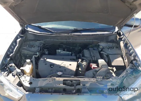 2014 Mitsubishi Outlander Sport Es z USA, uszkodzony, nr VIN 4A4AP3AU7EE028240